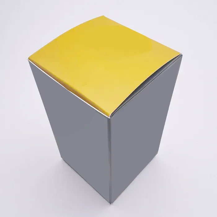 Кутии со светилки