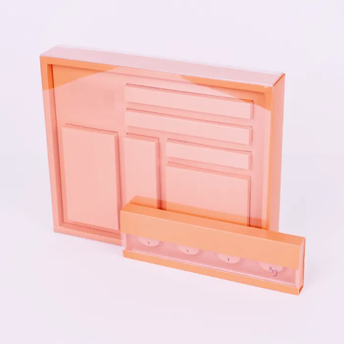 Пакување кутија за нега на кожа